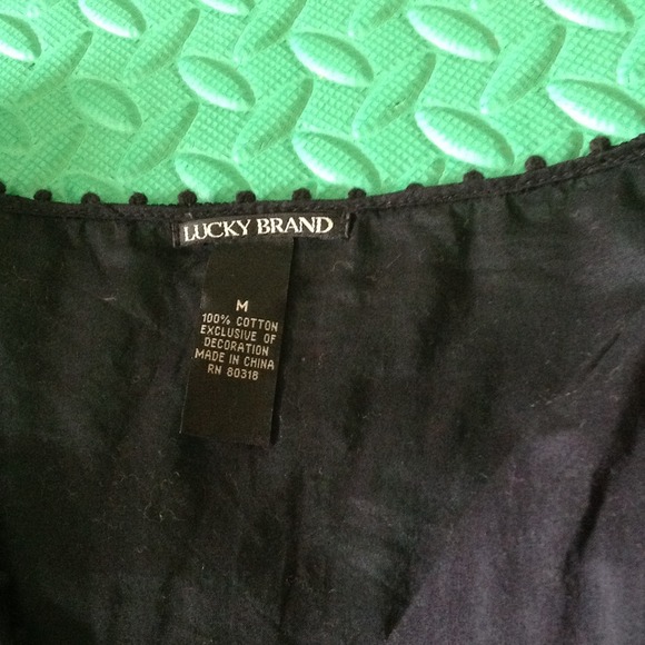 LUCKY BRAND TOP! 🎉😍🎉 - Picture 2 of 3
