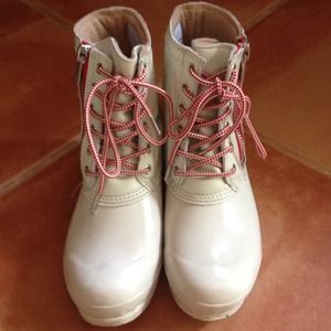 Short lace up Hunter boots
