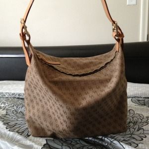 🚫SOLD🚫Dooney & Bourke Shoulder Bag!🚫SOLD🚫