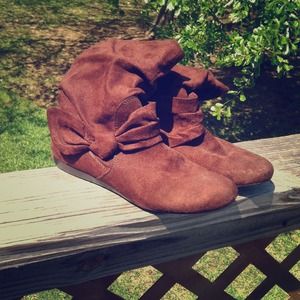 ✨LAST CHANCE✨Brown ankle boots