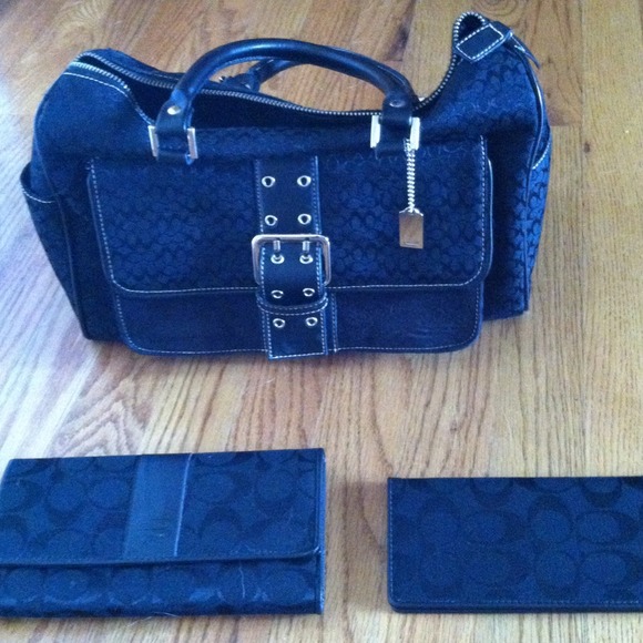 Brand new coach inspired purse and wallet