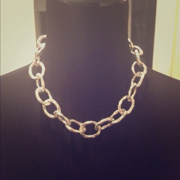 Chain necklace