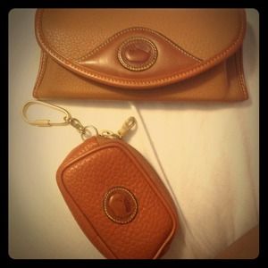 Dooney & Bourke bundle