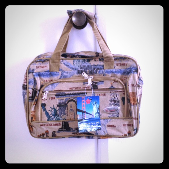⭐️sold⭐️ Retro travel bag
