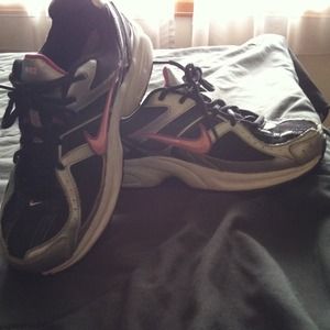 Nike Run running shoes