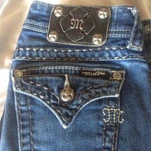 Miss me skinny jeans ***RESERVED!!***