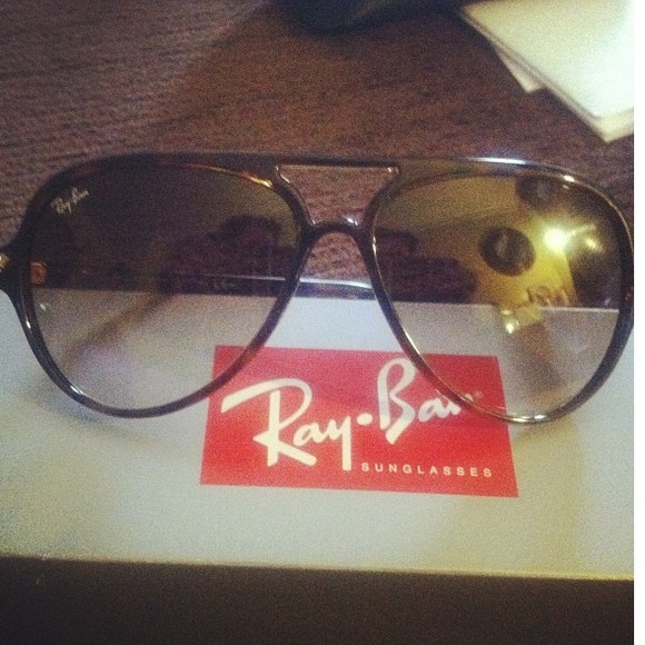 RESERVED -- Ray-Ban RB4125 Cats 5000 Sunglasses