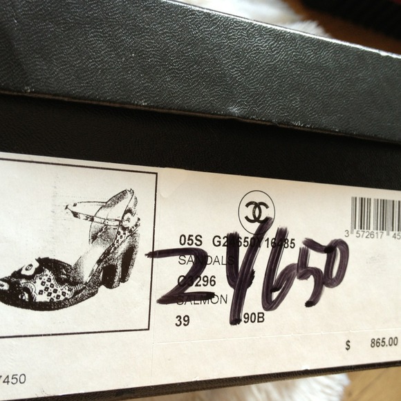 Chanel authentic heel - Picture 4 of 4