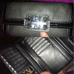Nine West wallet