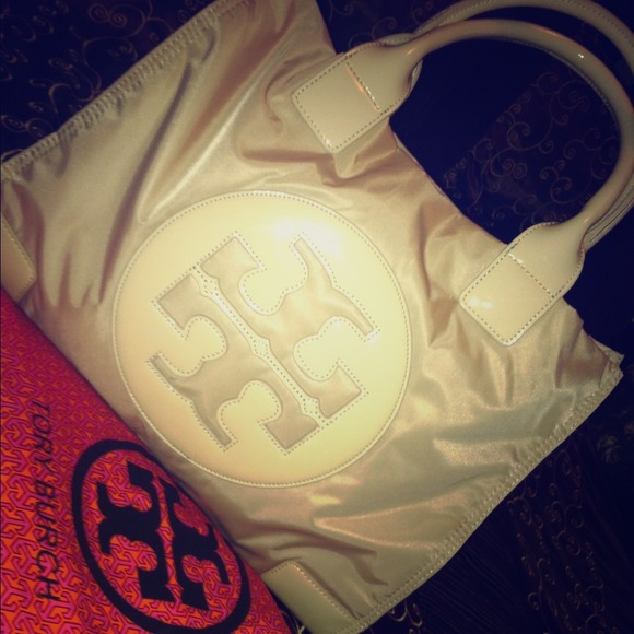 Tory burch shoulder bag