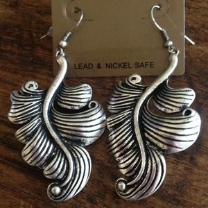 NEW Swirly Leaf Earrings