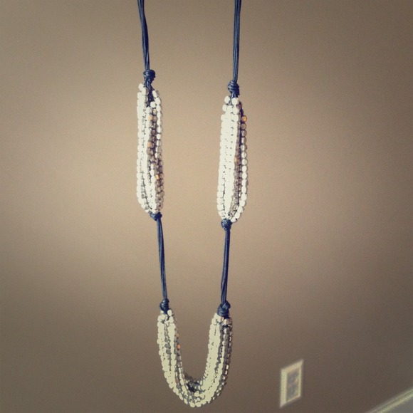 Stylish necklace for work or a night out!