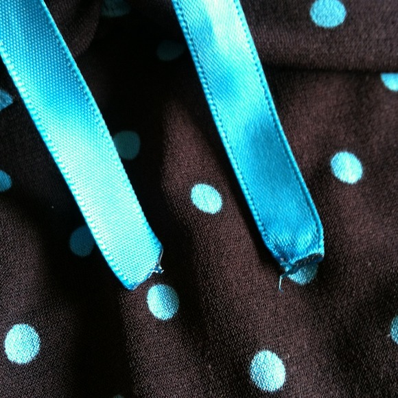 Dark brown dress with blue polka dots - Picture 3 of 4
