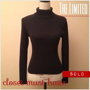 🚫SOLD NOT AVAILABLE🚫 Limited Black Turtleneck