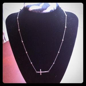 🚫SOLD IN BUNDLE🚫Side Cross Bead Chain Necklace