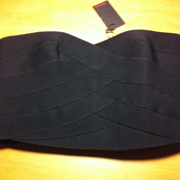 🚫Held nasty gal inspired bandage sweetheart crop - Picture 2 of 4