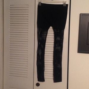 New fishnet leggings black