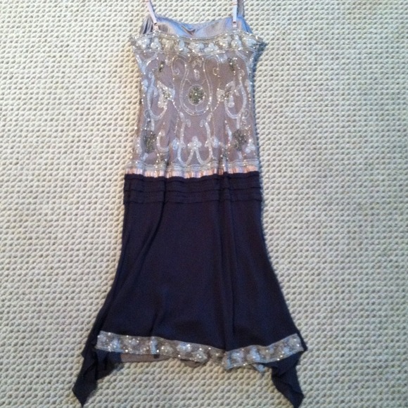 Cache Beaded Cocktail Dress - Picture 2 of 3