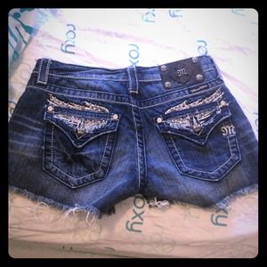 Miss me Jean Shorts ⬇REDUCED⬇
