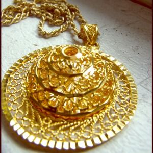 Gold Circle Necklace