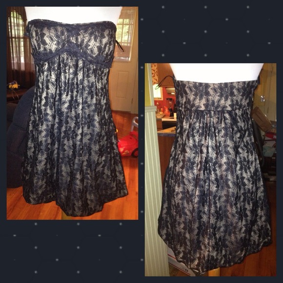 Stunning strapless dress