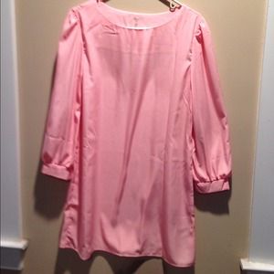 Light pink 3/4 sleeved dress.