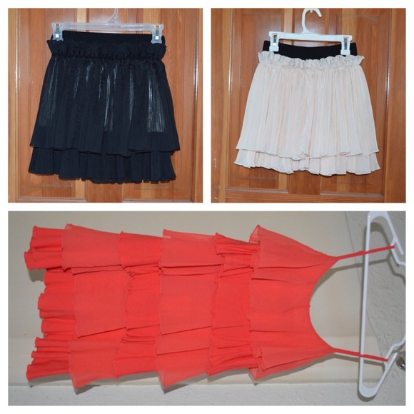 Bundled 🐾BKK skirt & Layered dress 🐾