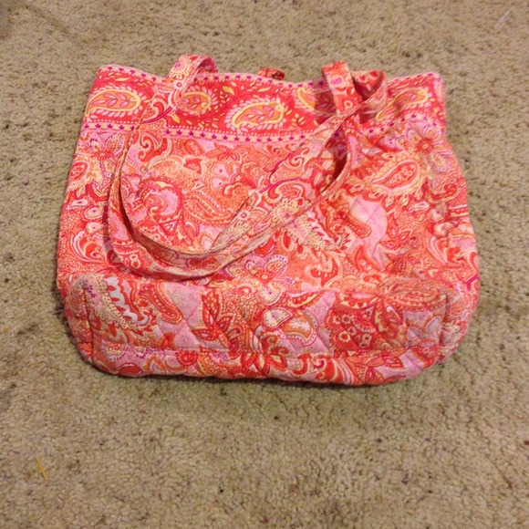 Hold.  Vera Bradley Bag