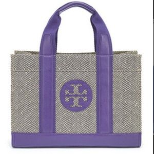 Authentic Tory Burch Tory straw tote