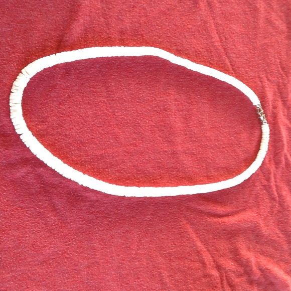 White necklace