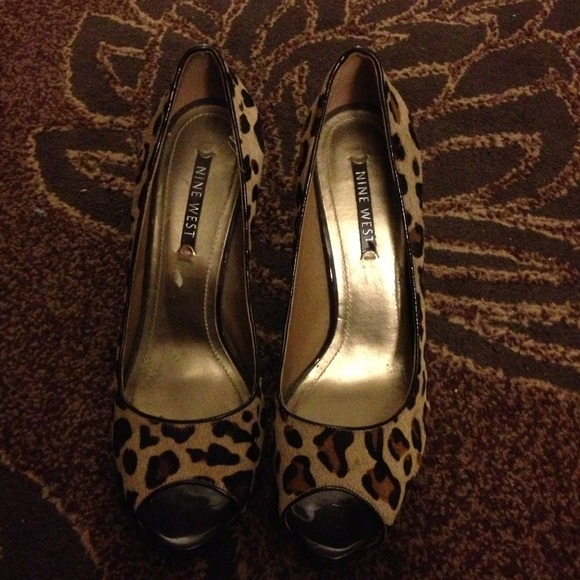 Like new, only worn once