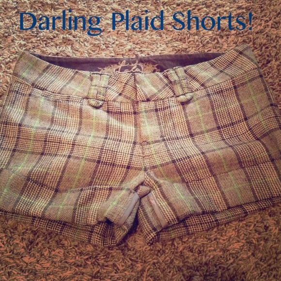 Absolutely Darling Brown/Green Plaid LOLA Shorts!!