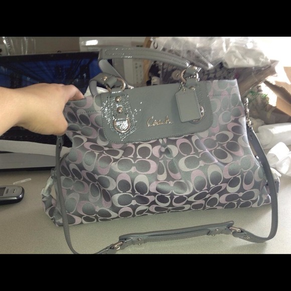 Tri color coach purse