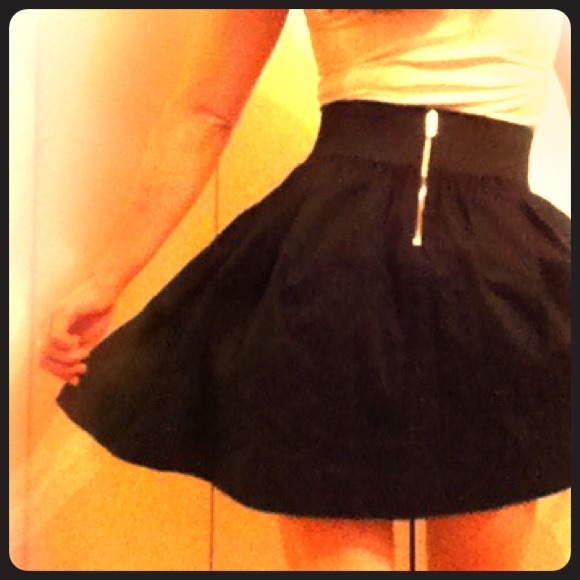 RESERVED✨✨high waisted black party skirt - Picture 1 of 4