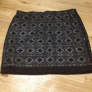 ❌❌SOLD❌❌Black over White Lace Skirt