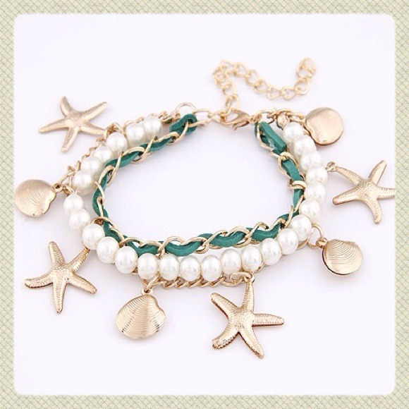 Green Starfish & Seashells Charm Bracelet