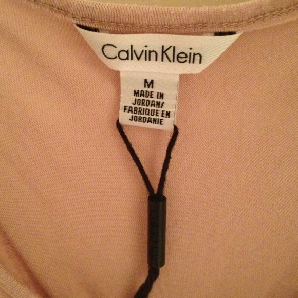 Never worn Calvin Klein shirt! - Picture 2 of 3