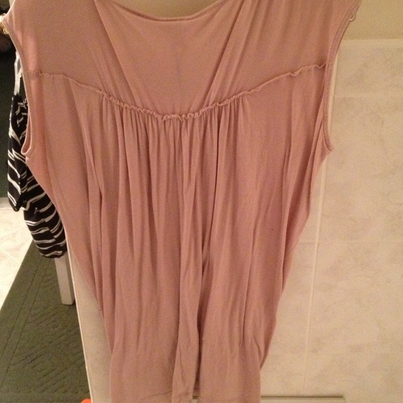 Never worn Calvin Klein shirt! - Picture 3 of 3