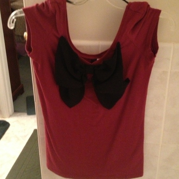 H&M top - Picture 1 of 1