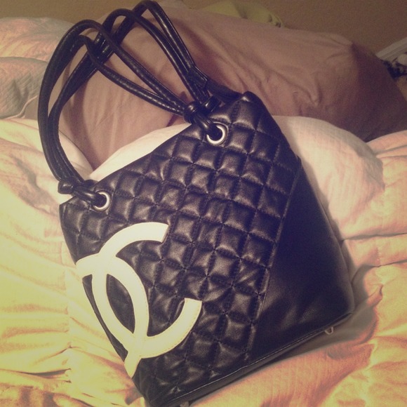 Chanel purse
