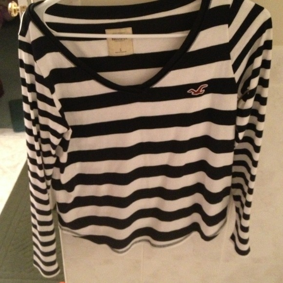 Hollister top - Picture 1 of 1