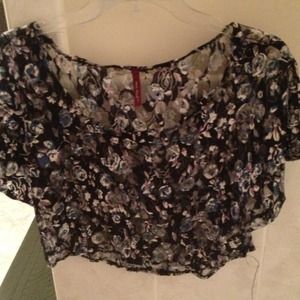 Half flowery top