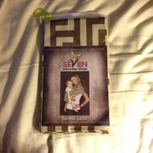 ❌REDUCED❌Seven Everyday Sling