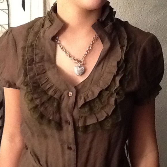Cute brown top - Picture 3 of 4