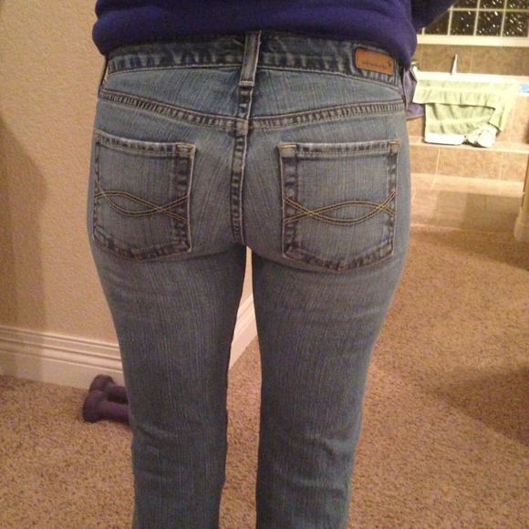 🎀SOLD/BUNDLE🎀 Abercrombie 2S x 30 Boot Cut