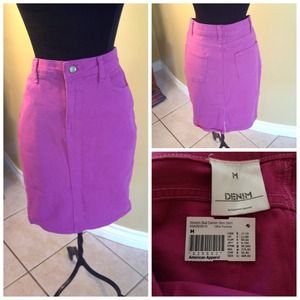 American Apparel - pink denim skirt