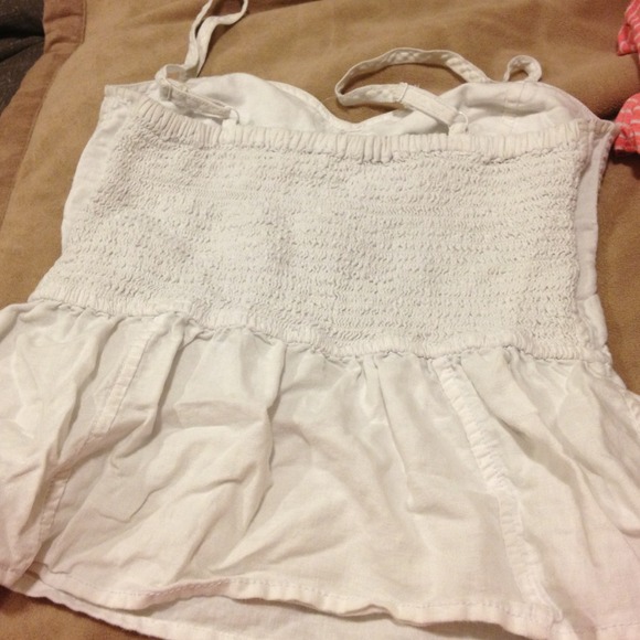 White aerie tank top - Picture 3 of 3