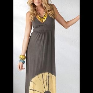 Maxi dress with criss cross straps in the back