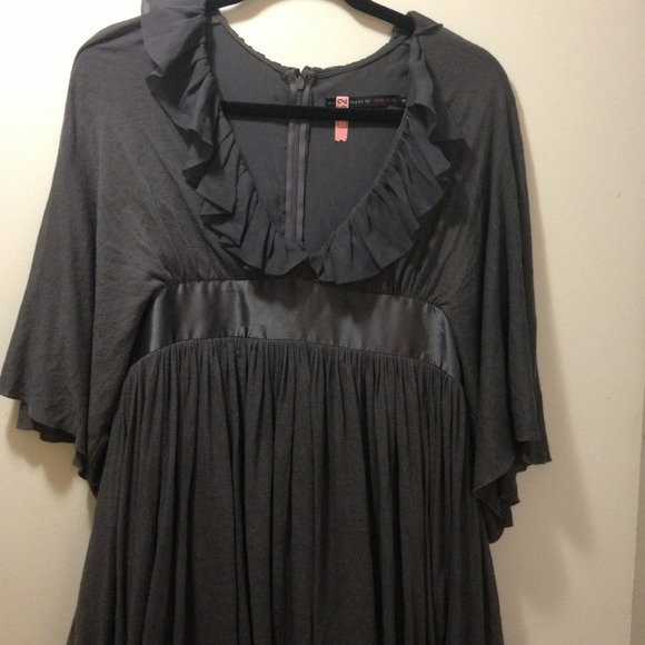 Development grey ruffled mini dress