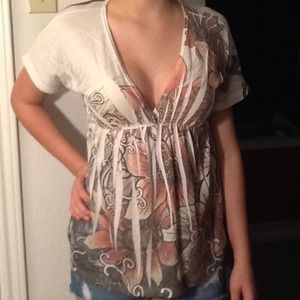 Cute V Neck top
